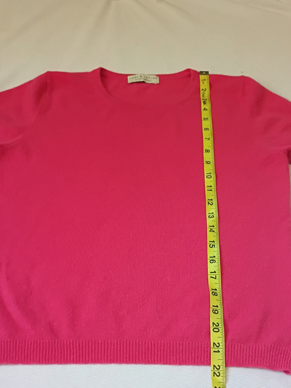 Lord And Taylor Cashmere Pink Short Sleeves Sweater - Picture 4 of 6